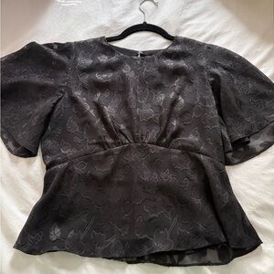 Elegant Black Floral Cinches Women's Blouse